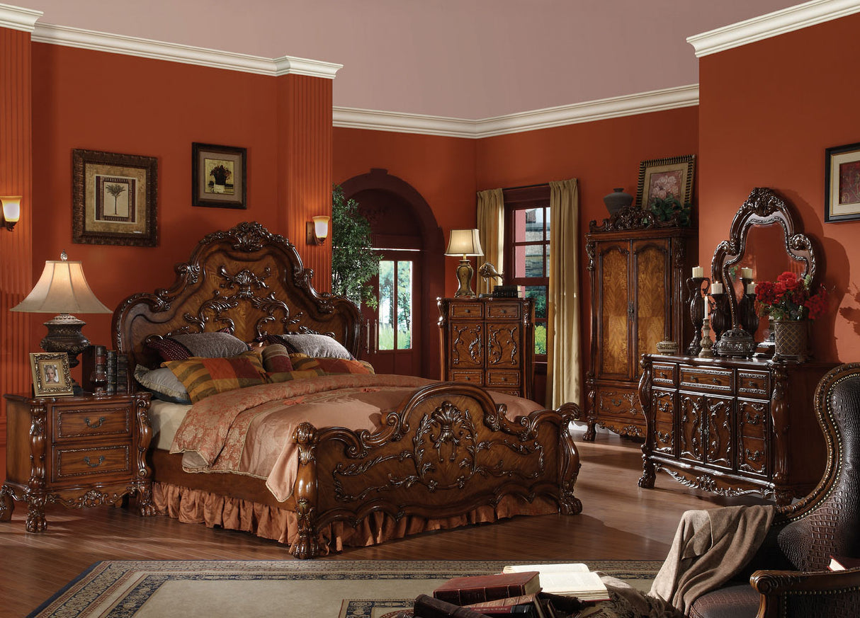 Acme Dresden Traditional Arch Bedroom Set in Cherry Oak