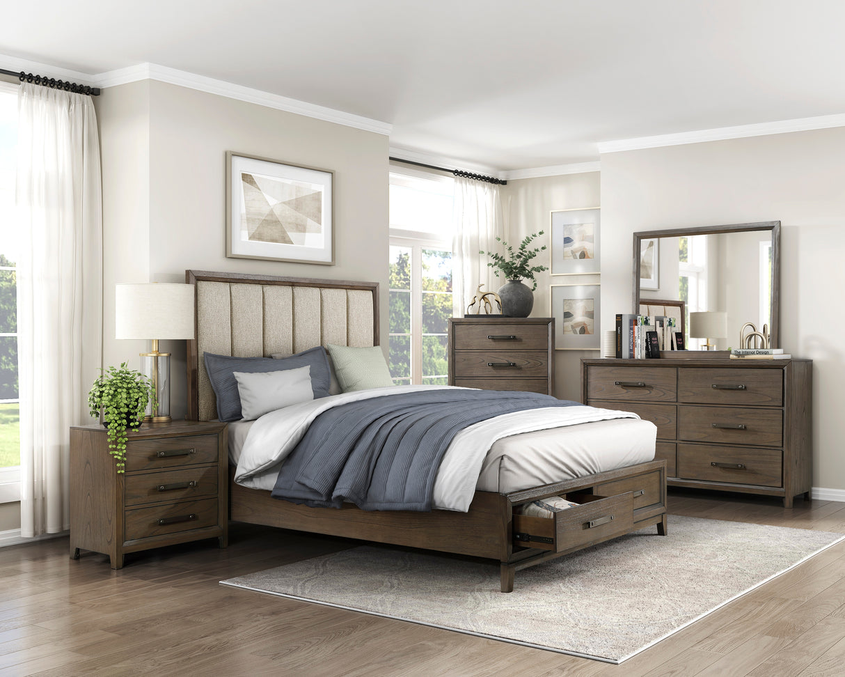 Cambridge California King Platform Bed With Footboard Storage