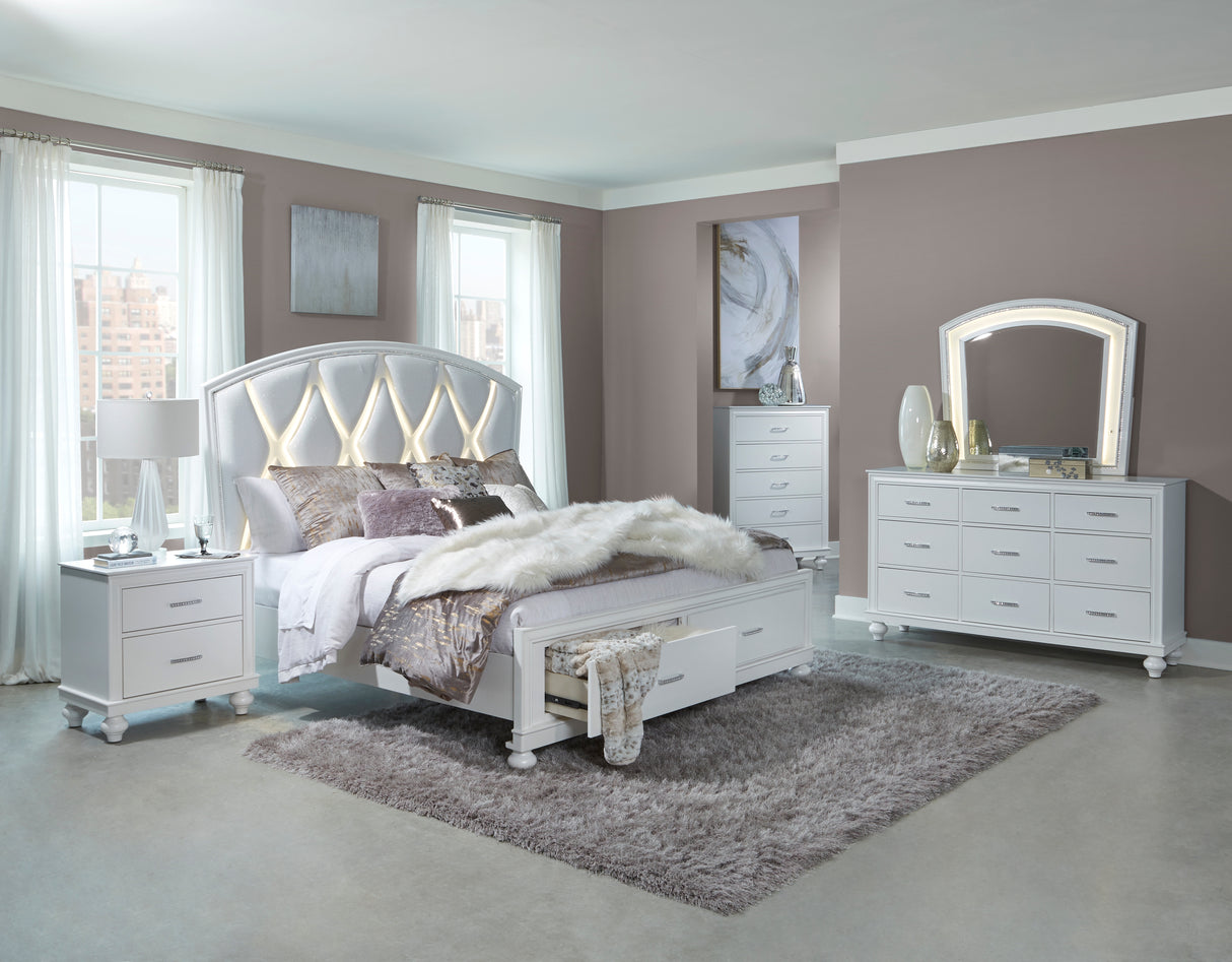 Aria White Eastern King Platform Bed With Footboard Storage