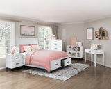 Garretson White Queen Platform Bed With Footboard Storage