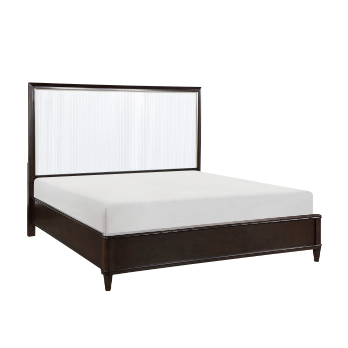 Niles With Gold Trim White And Cherry Queen Bed