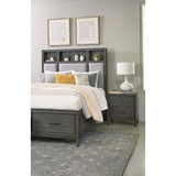 Wittenberry Gray Queen Platform Bed