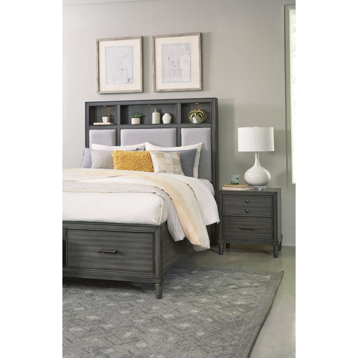 Wittenberry Gray Eastern King Platform Bed