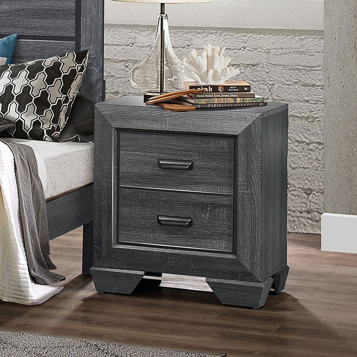 Beechnut Gray Panel Bedroom Set