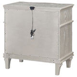 Evangeline 3-Drawer Nightstand Silver Oak