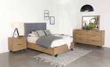 Taylor Light Honey Brown 4-Piece Queen Bedroom Set