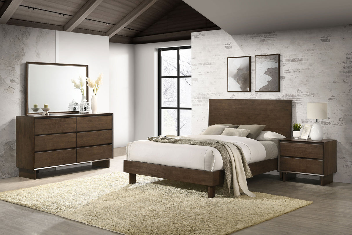 Glenwood Warm Brown 4-Piece Queen Bedroom Set