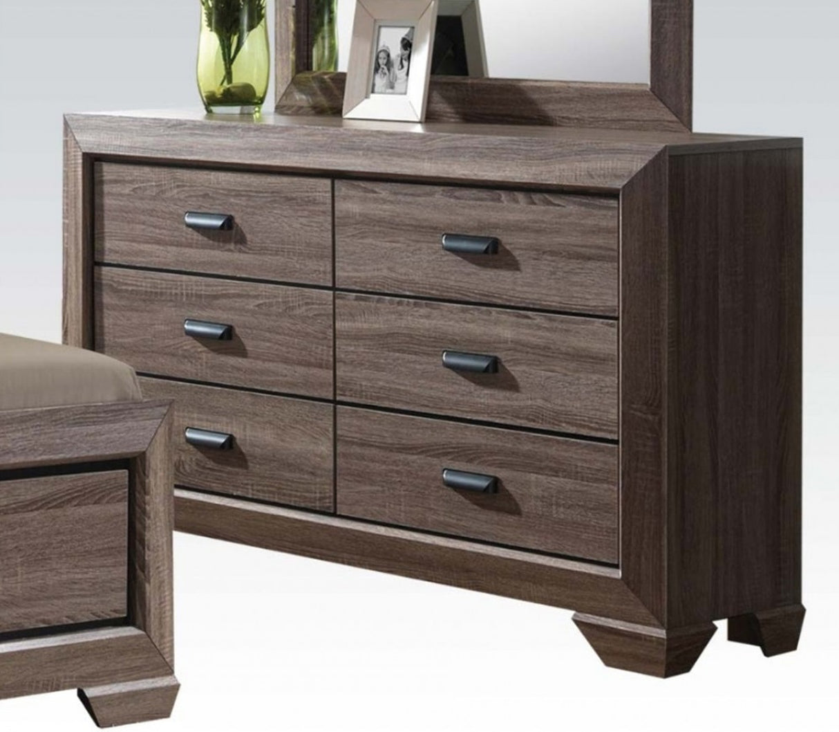 Acme Lyndon Panel Bedroom Set in Weathered Gray Grain