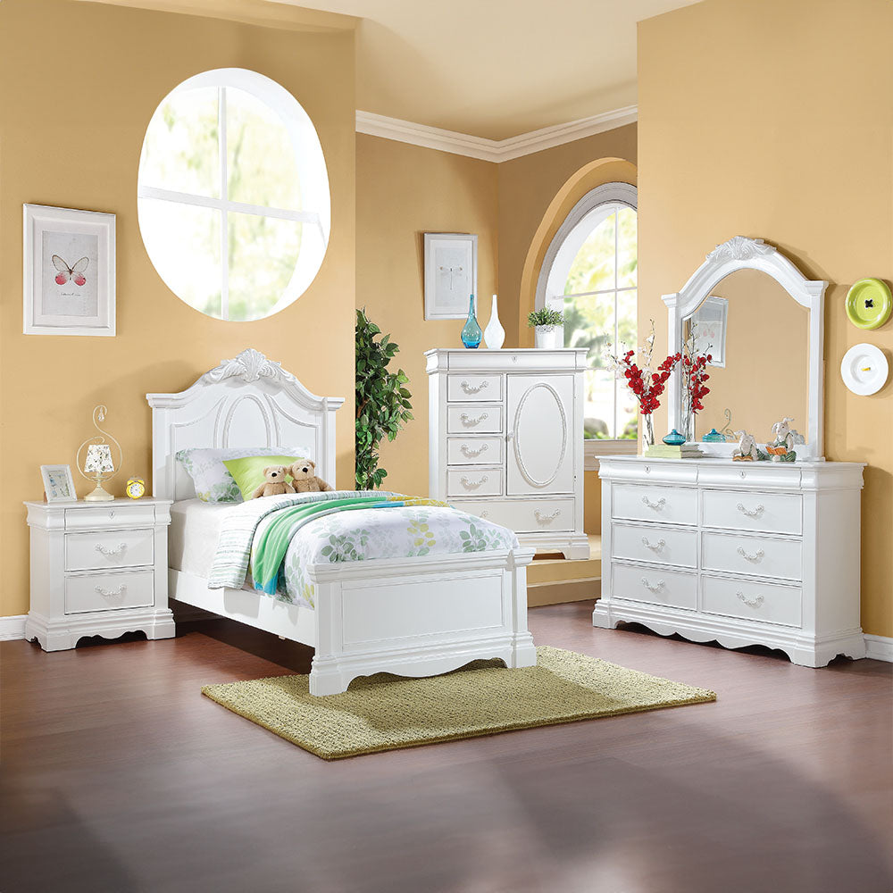 Estrella White Finish Full Bed