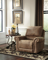 Larkinhurst Sofa and Loveseat with Recliner