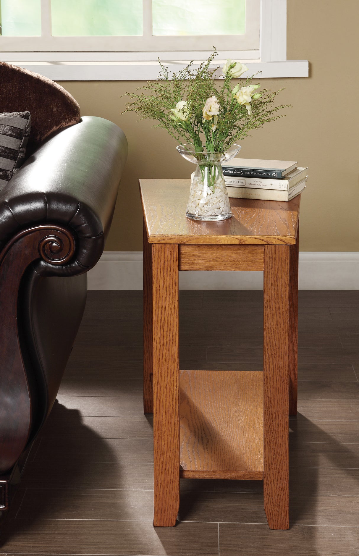 Elwell Oak Chairside Table