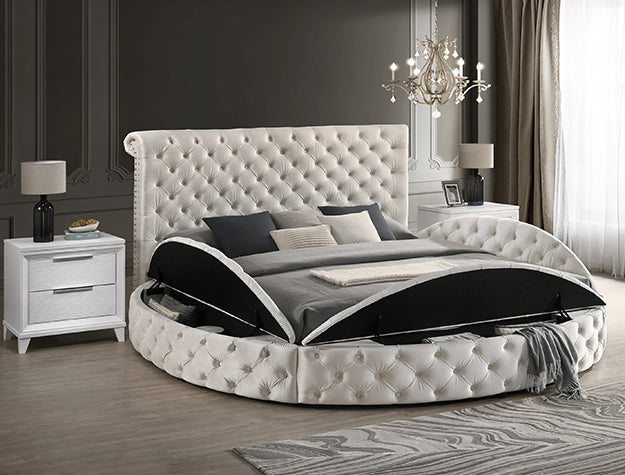 Brigitte King Fb W/Storage Ivo Footboard