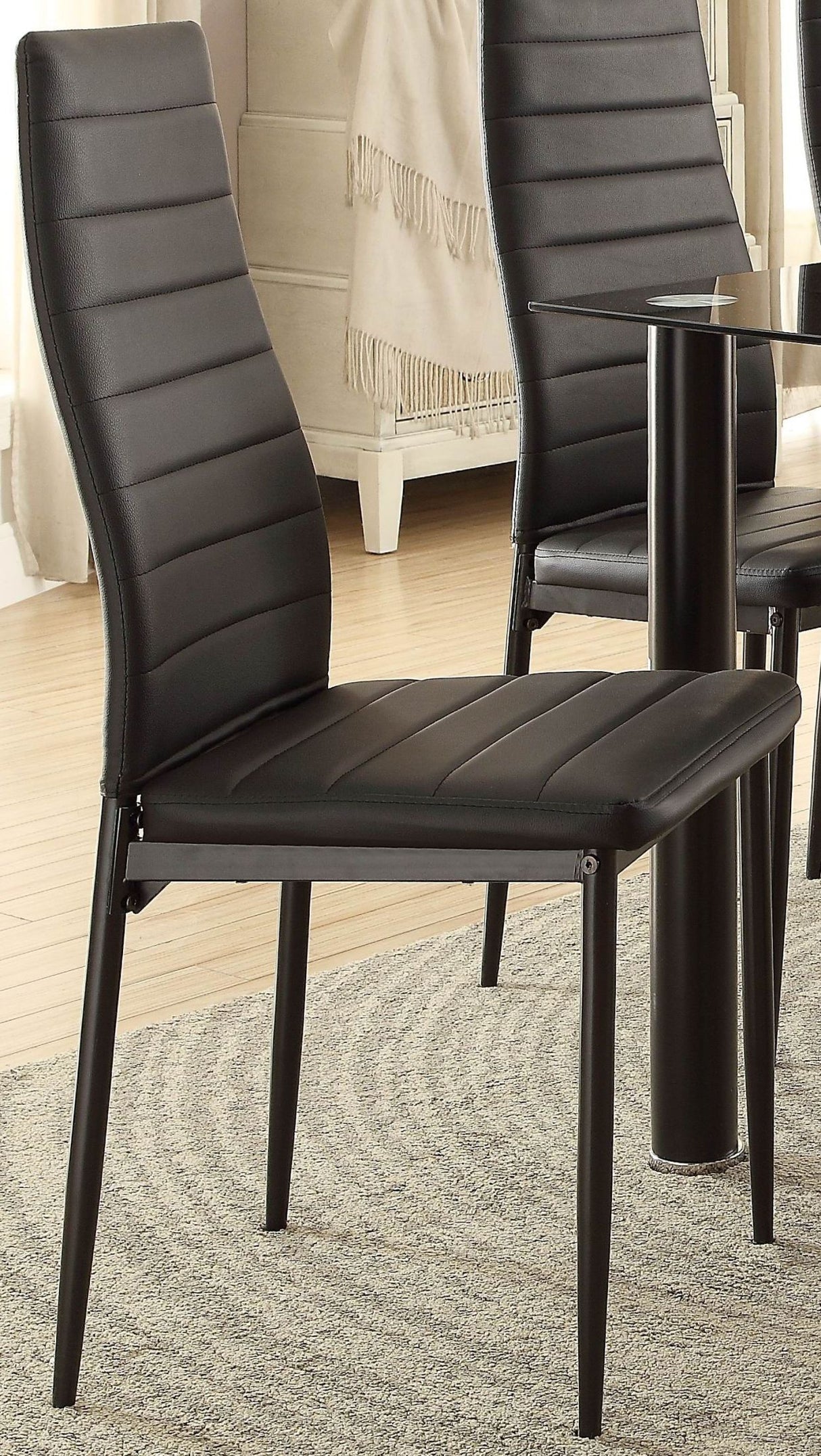 Florian Black Dining Room Set