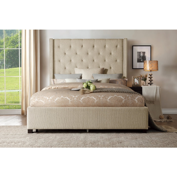 Fairborn Eastern King Platform Bed With Storage Footboard