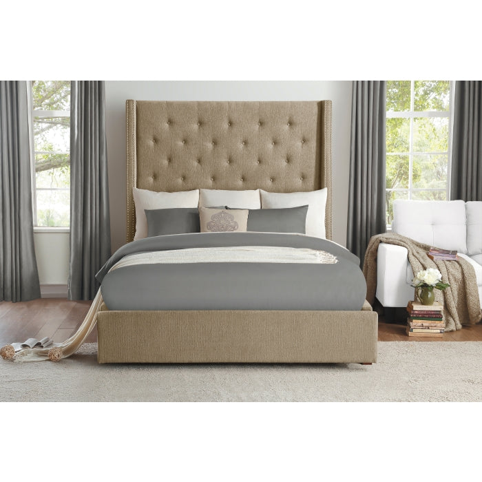 Fairborn Eastern King Platform Bed