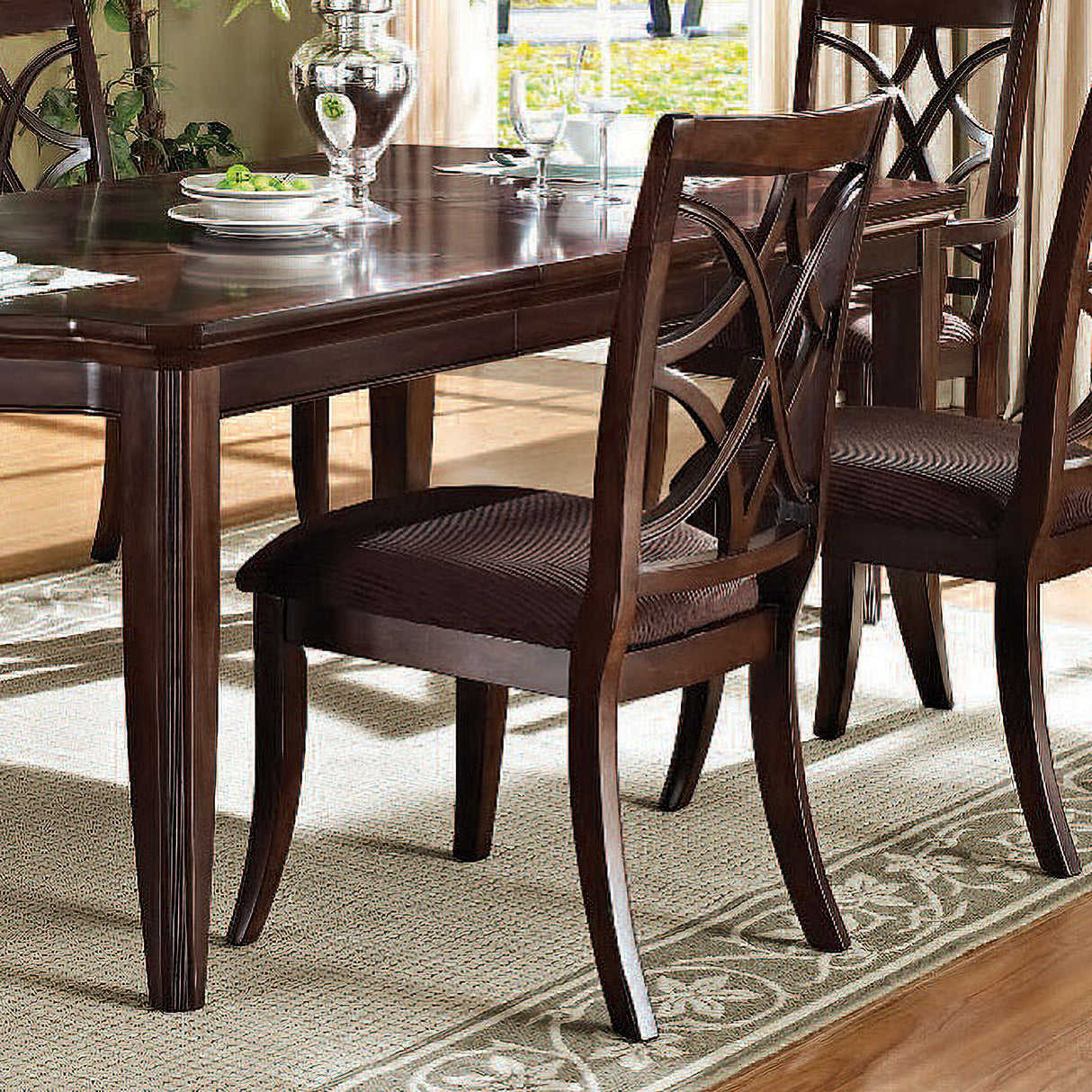 Keenan Dining Room Set