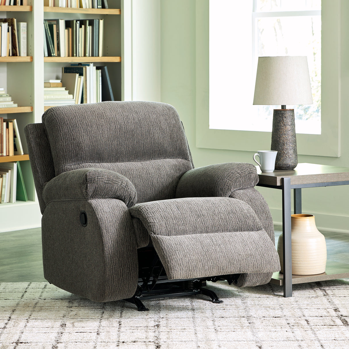 Scranto Reclining Loveseat and Recliner