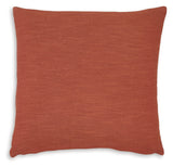 Thaneville Pillow