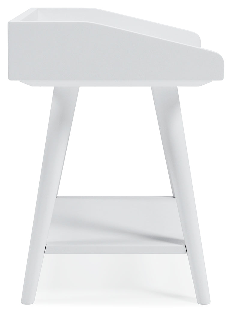 Blariden White Accent Table