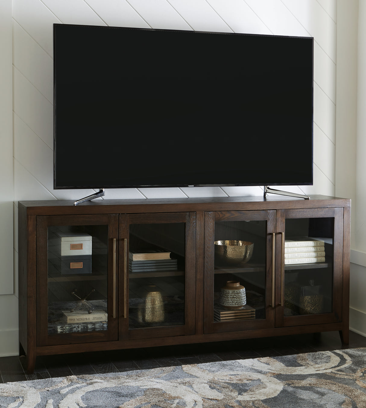 Balintmore Dark Brown Accent Cabinet