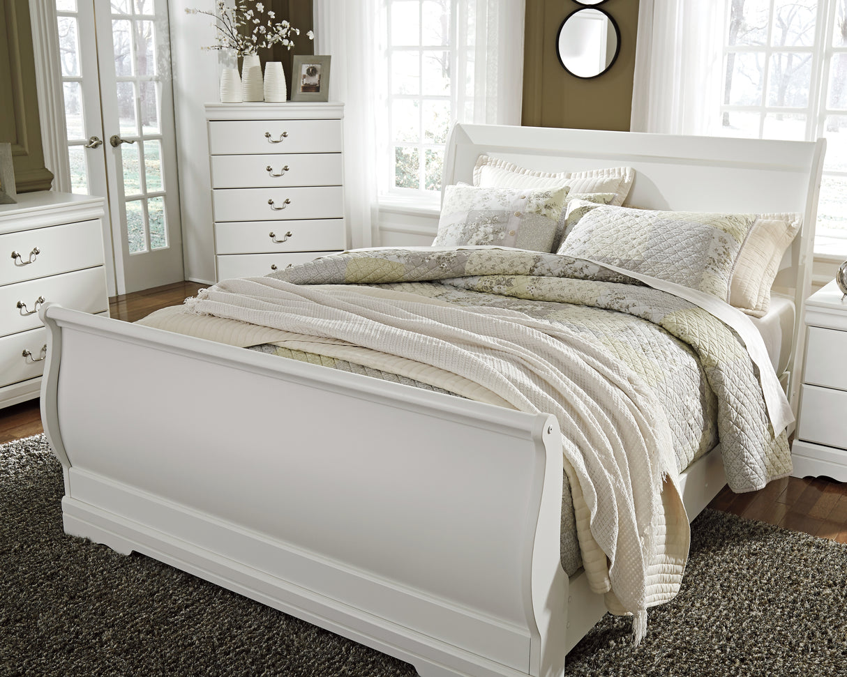 Anarasia White Queen Sleigh Headboard