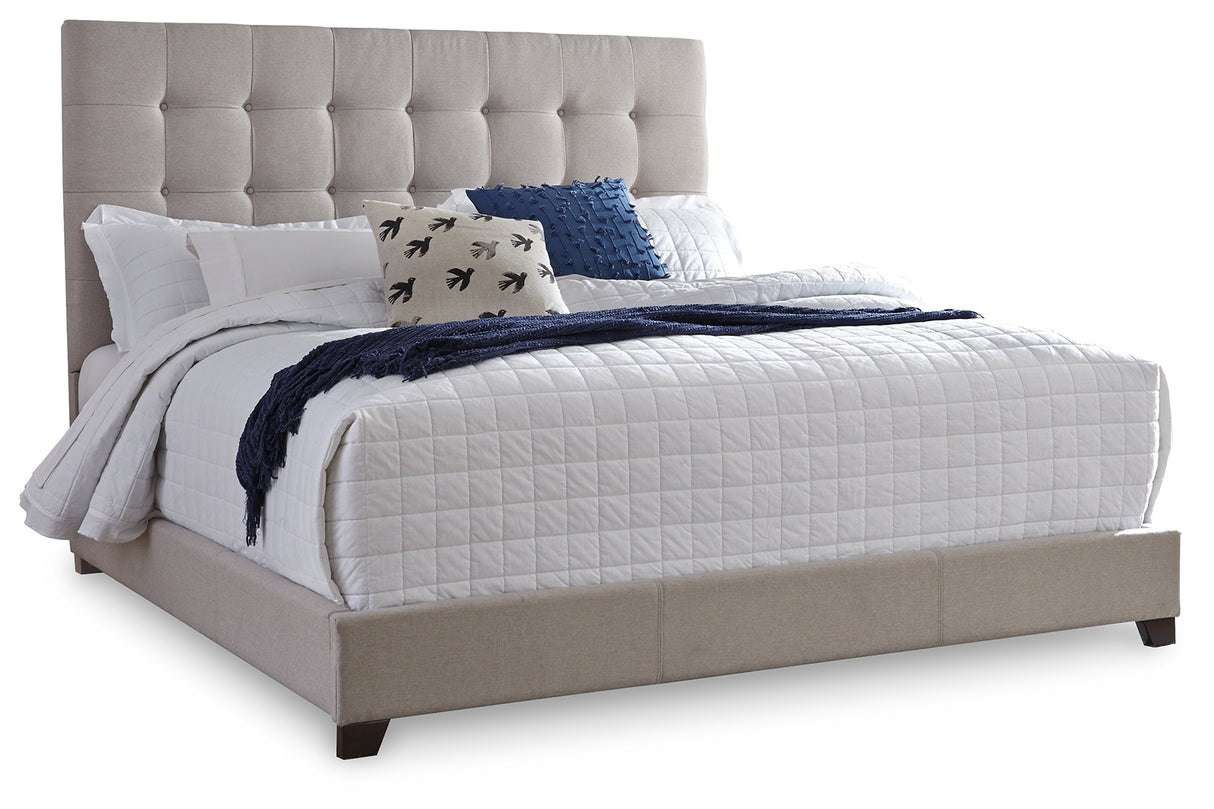 Dolante Beige King Upholstered Bed