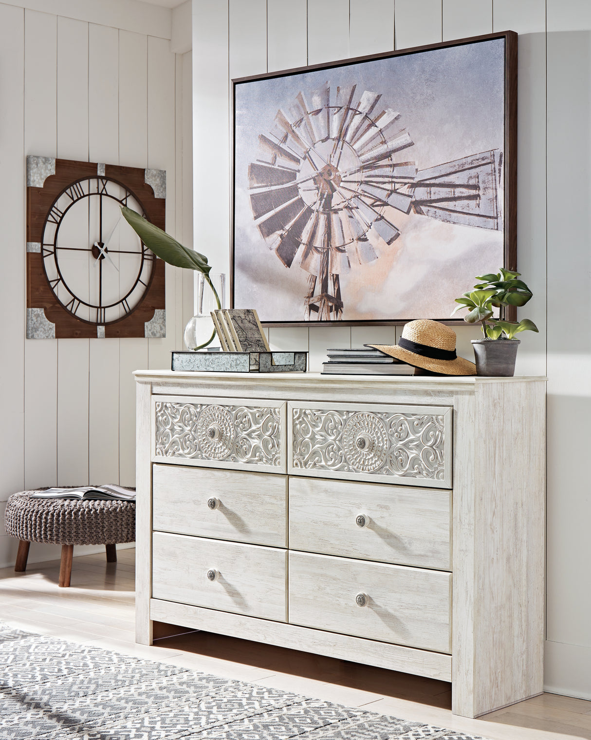 Paxberry King Panel Bed, Dresser, Mirror and Nightstand