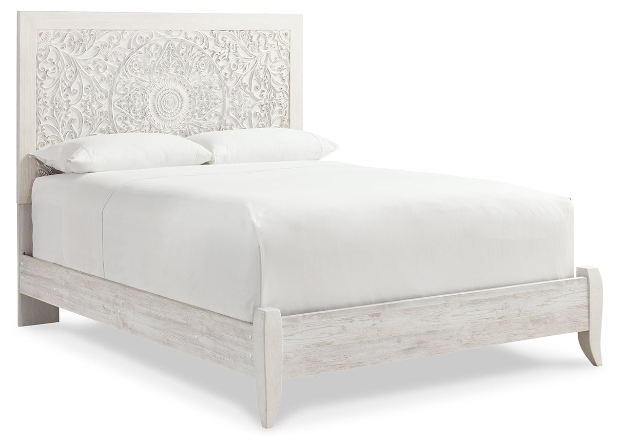 Paxberry Queen Panel Bed and 2 Nightstands