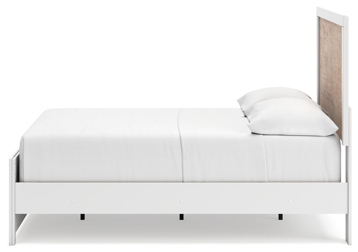 Charbitt Full Panel Bed