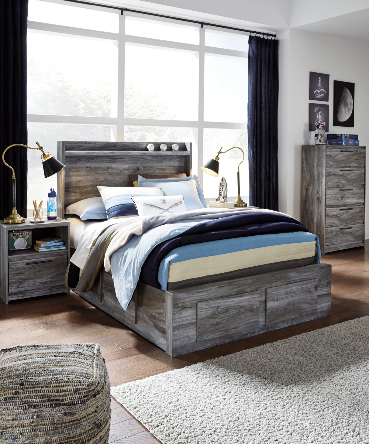 Baystorm Full Panel Bed with 4 Storage Drawers