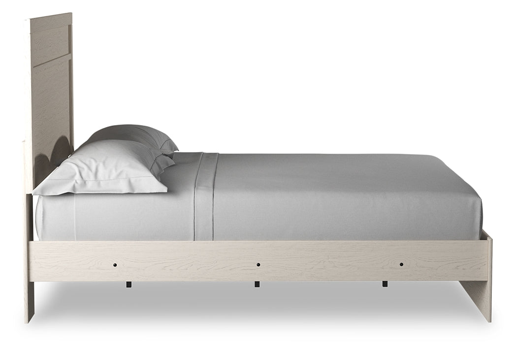 Stelsie Queen Panel Bed