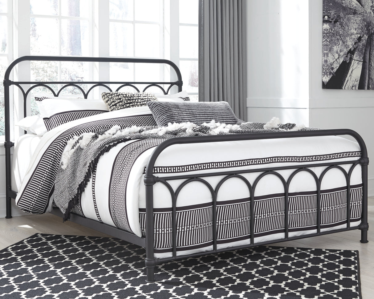 Nashburg Black Queen Metal Bed