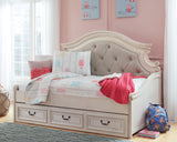 Realyn Twin Storage Day Bed and Dresser