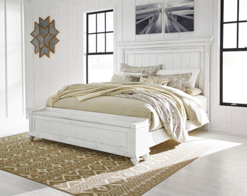 Kanwyn Whitewash King/California King Storage Footboard