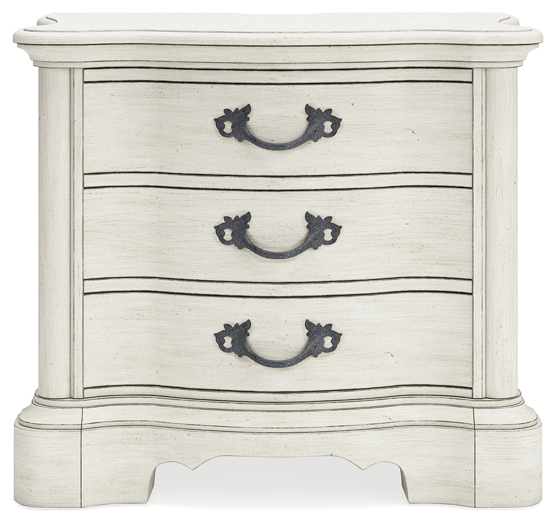 Arlendyne Antique White Nightstand