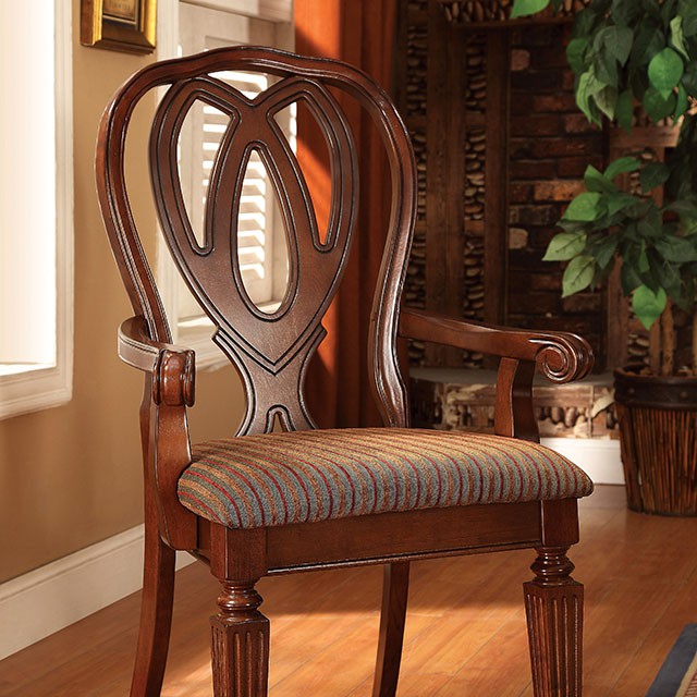 Harwinton Arm Chair (2/Box)