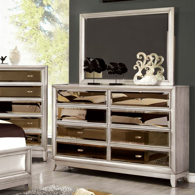 Golva Dresser