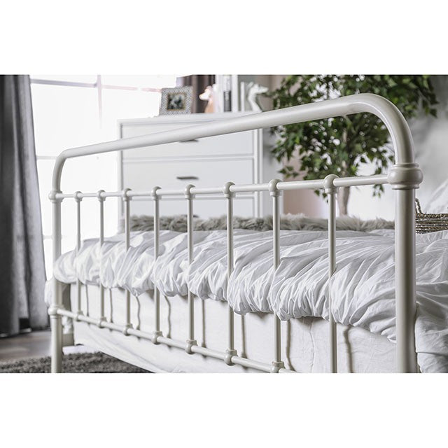 Iria Queen Bed