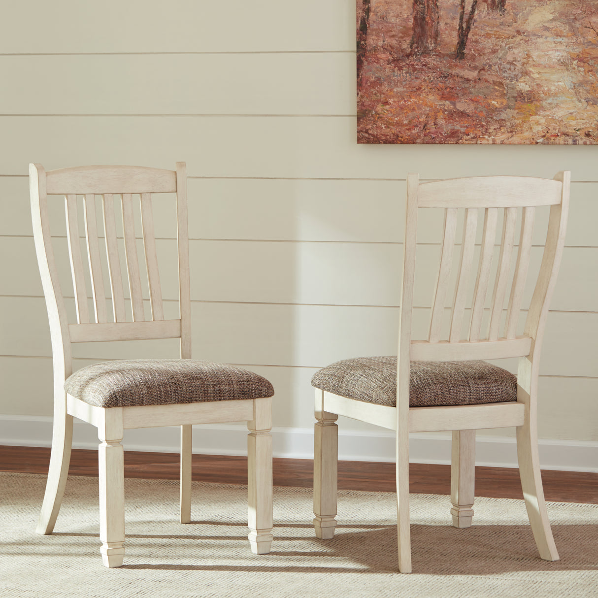 Bolanburg Two-Tone Dining Chair