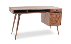 Desks & Hutches