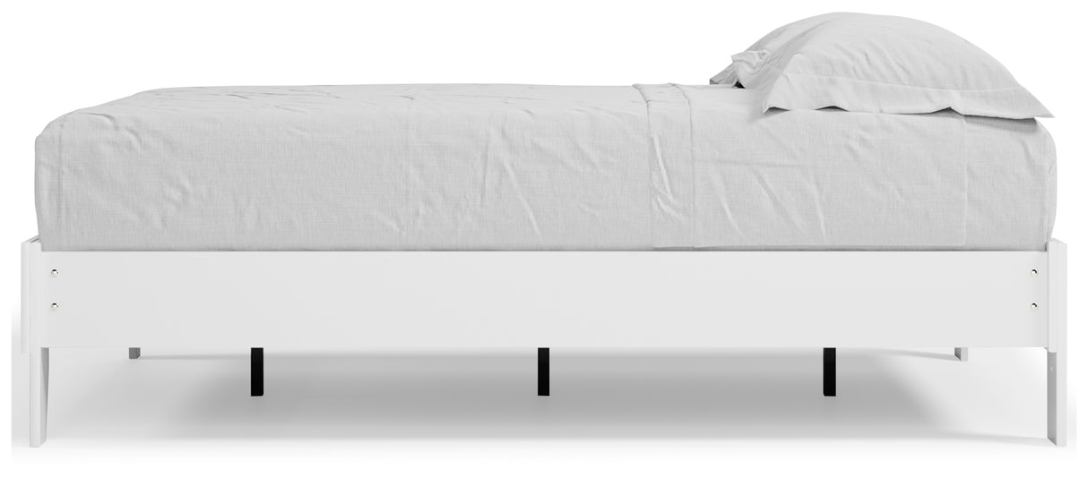 Piperton White Full Platform Bed