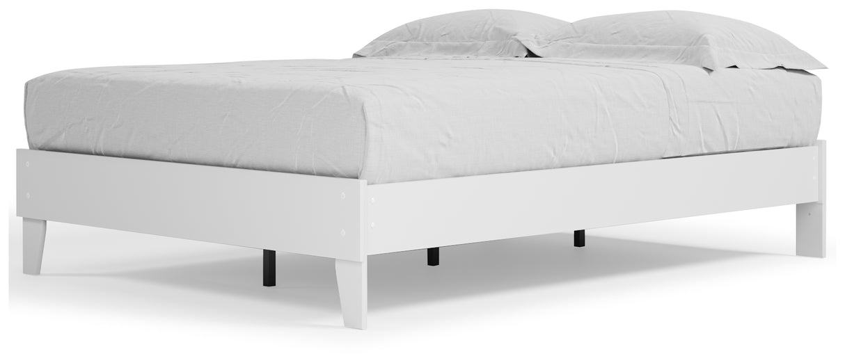 Piperton White Queen Platform Bed