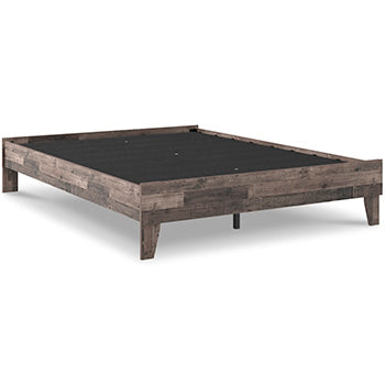 Neilsville Multi Gray Queen Platform Bed