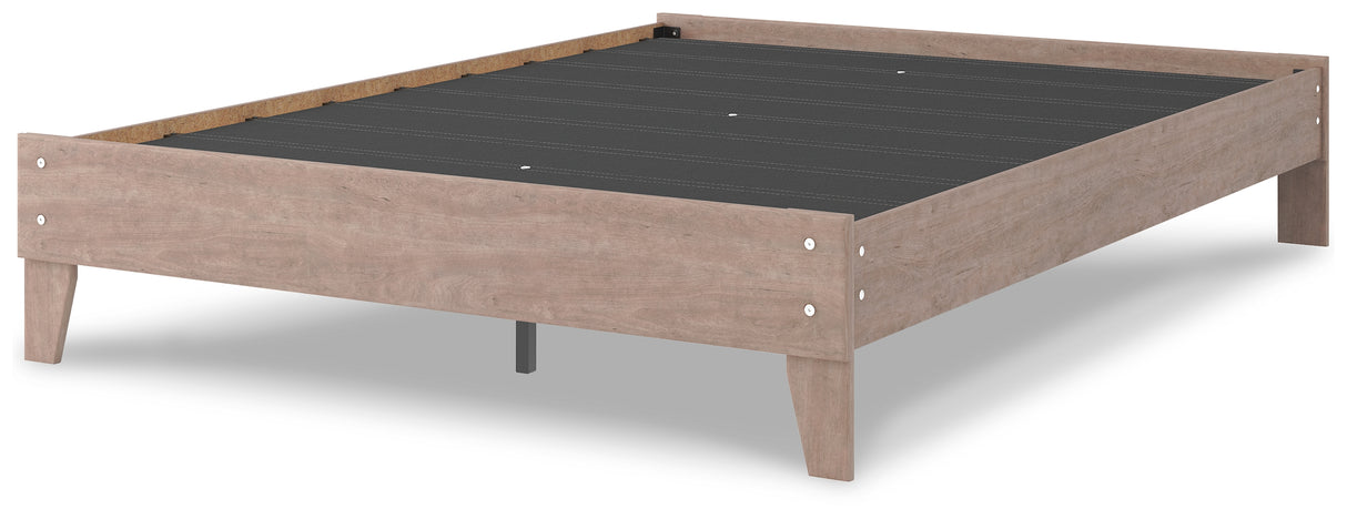 Flannia Gray Queen Platform Bed