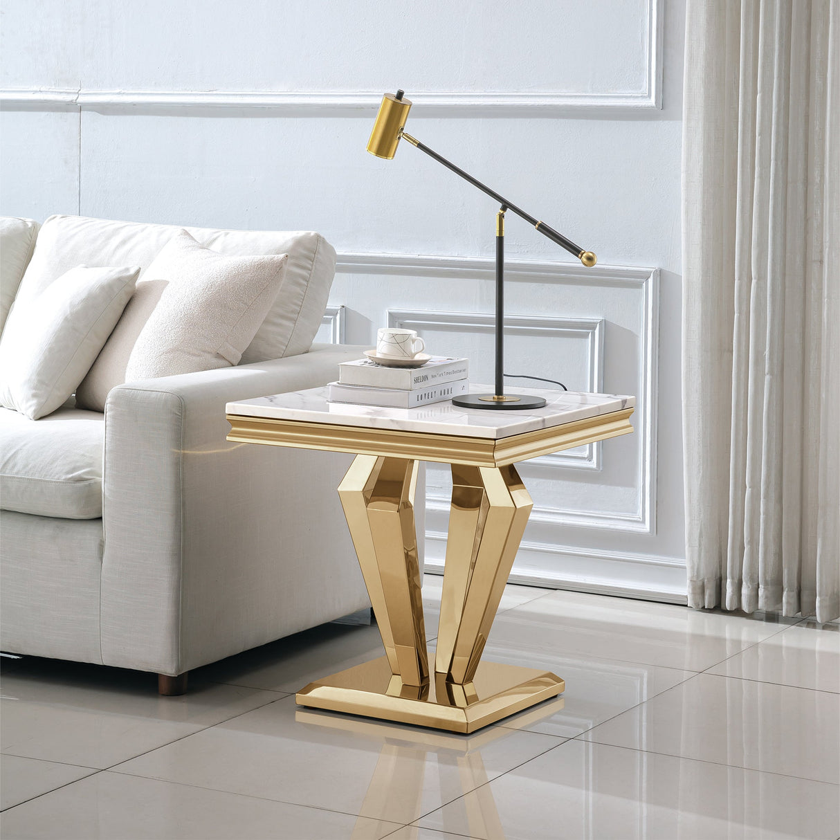 ET023GMW-02 END TABLE