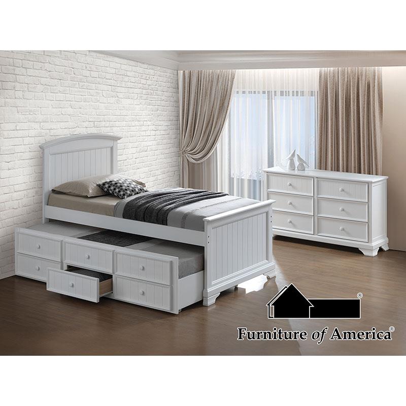 Fanton White Bed