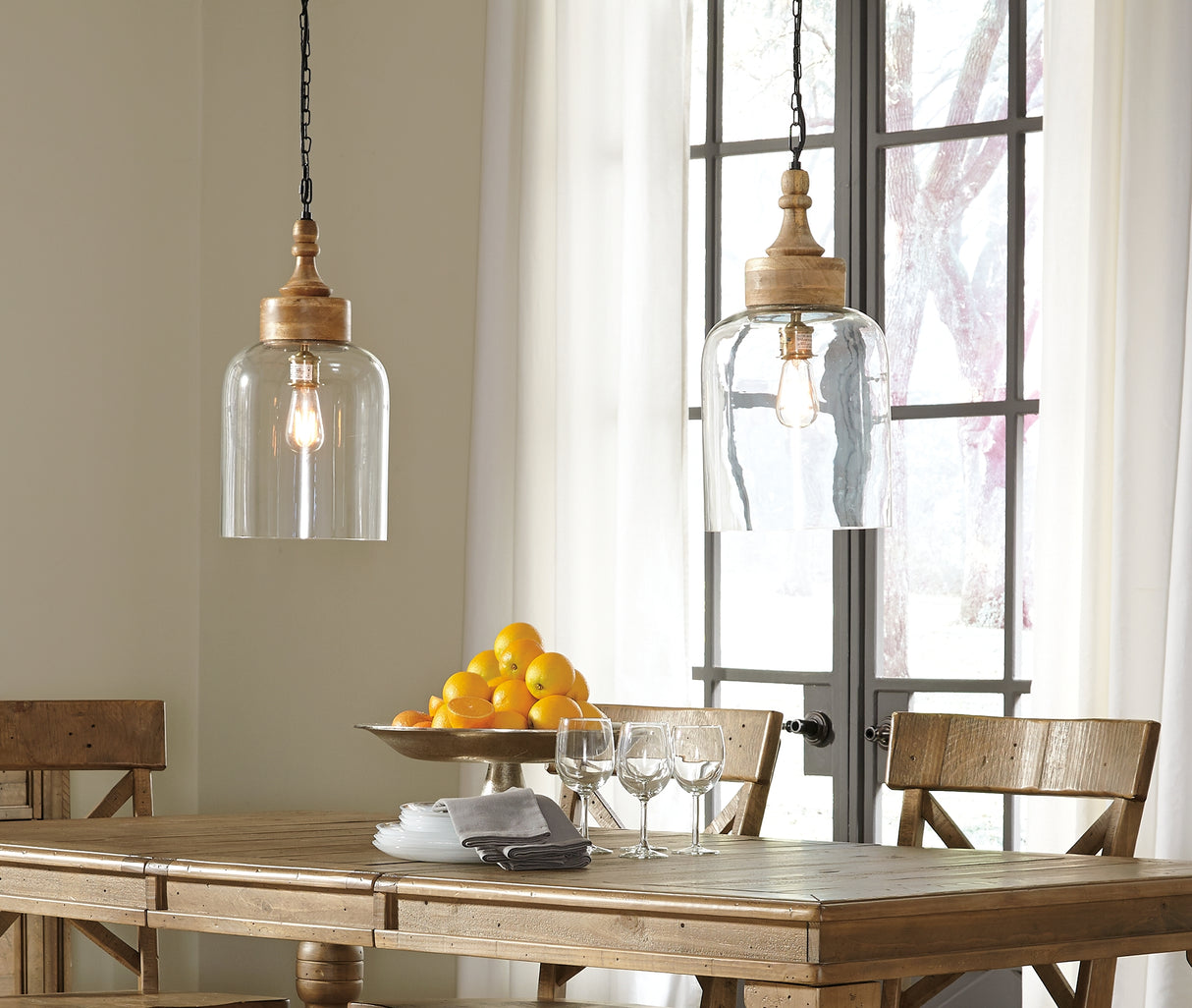 Faiz Transparent Pendant Light