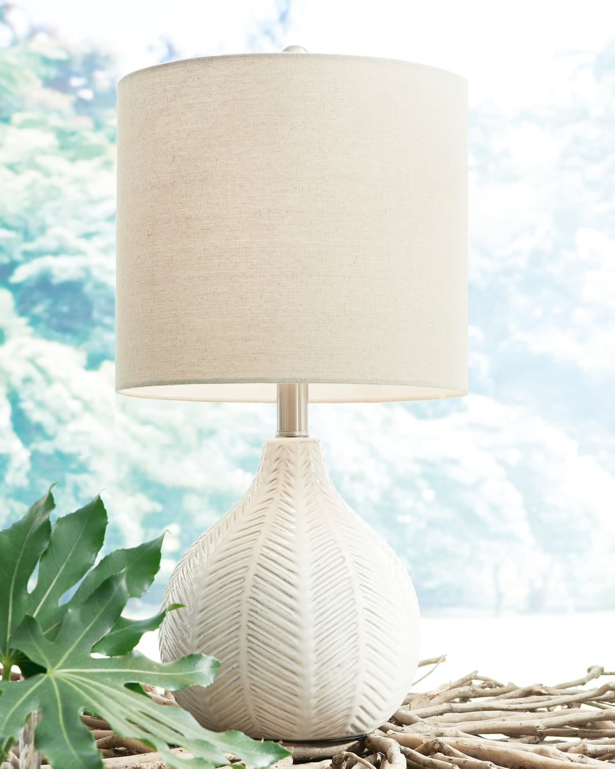 Rainermen Off White Table Lamp