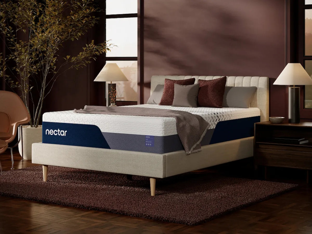 Nectar Luxe Memory Foam 5.1 White California King Mattress