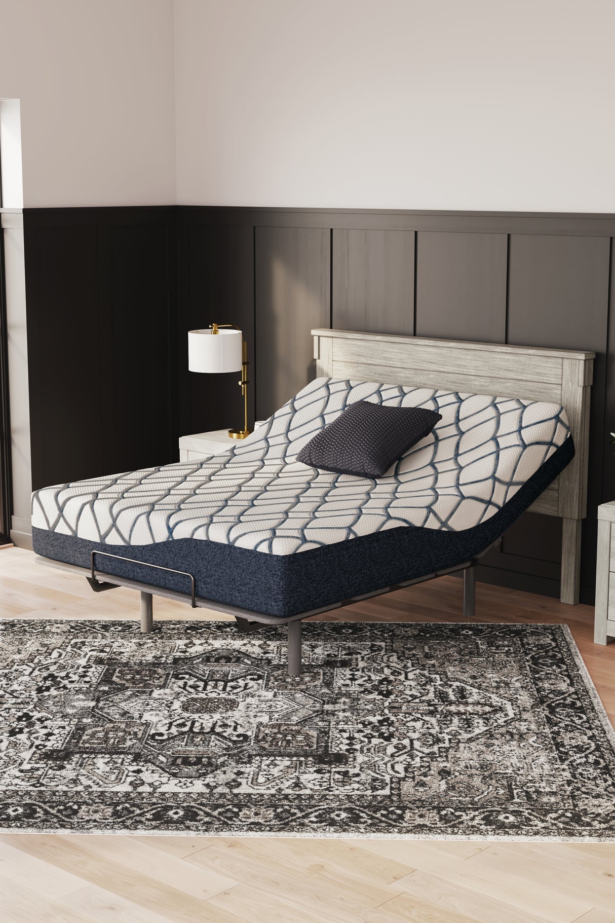 12 White/Blue Inch Chime Elite 2.0 Full Mattress